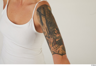 Street  864 arm tattoo 0003.jpg